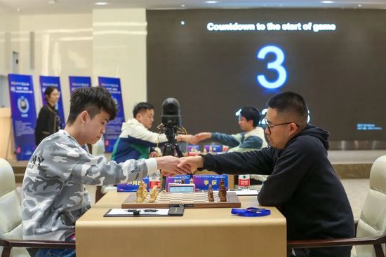 在线另类视频